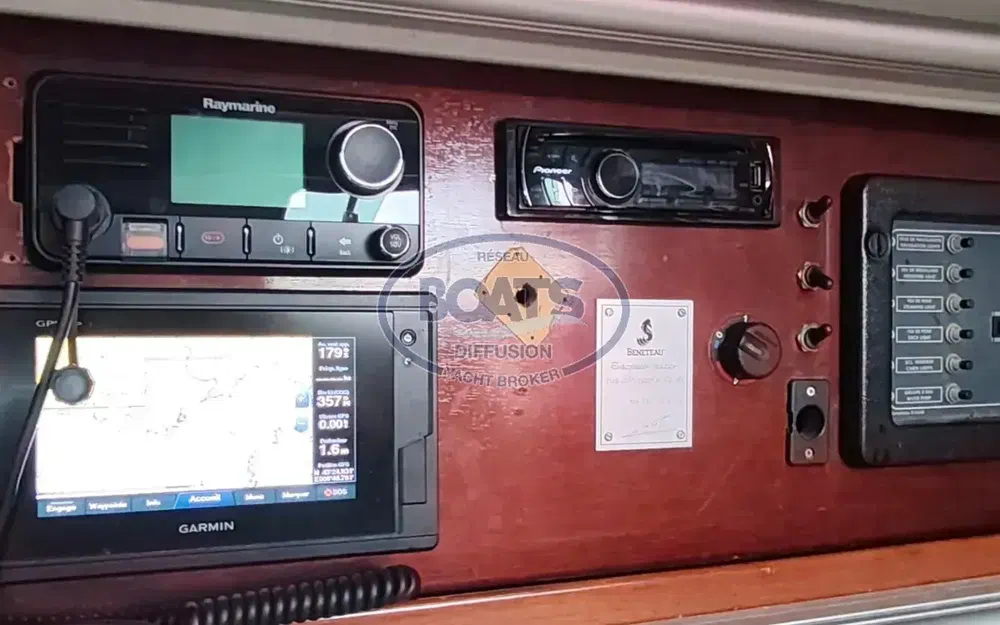 slider 9 Beneteau First 35 S5