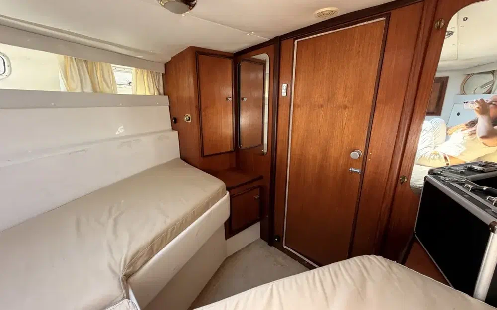 slider 23 Fairline 36 Sedan