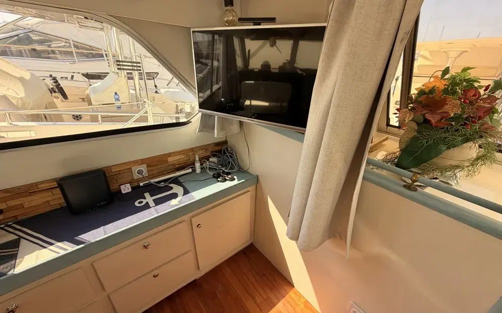 slider 37 Fairline 36 Sedan