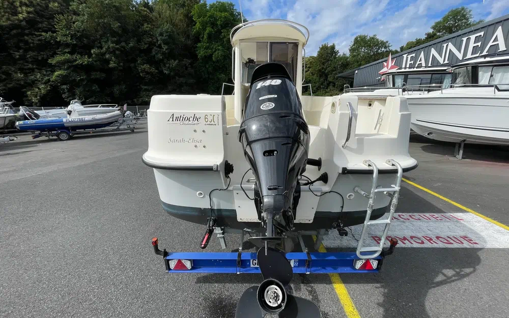 slider 3 Guymarine Antioche 650 Chalutier