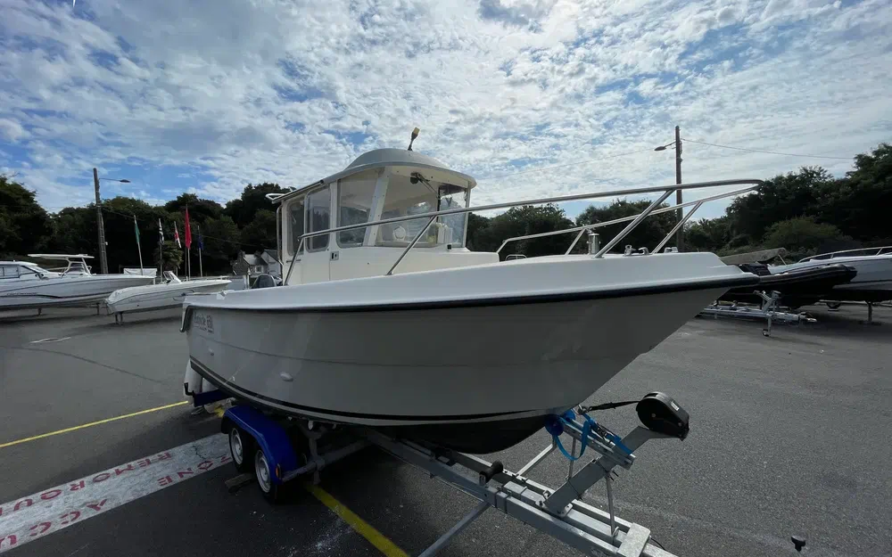 slider 1 Guymarine Antioche 650 Chalutier