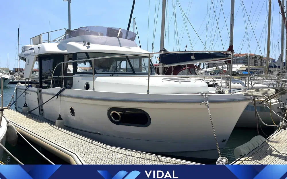 slider 0 Beneteau Swift Trawler 30