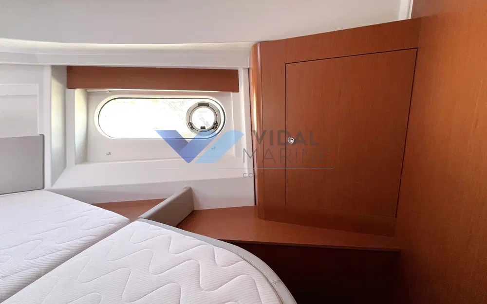 slider 12 Beneteau Swift Trawler 30