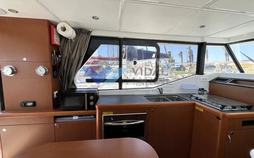 slider 7 Beneteau Swift Trawler 30