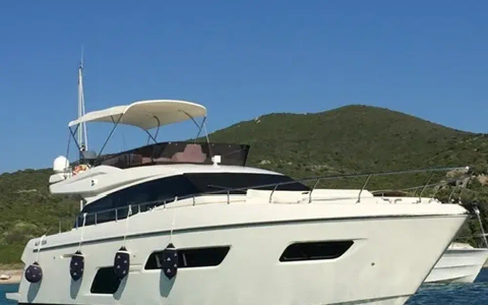 slider 31 Ferretti 550