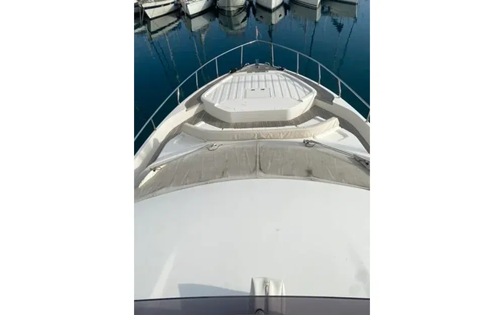 slider 4 Ferretti 550