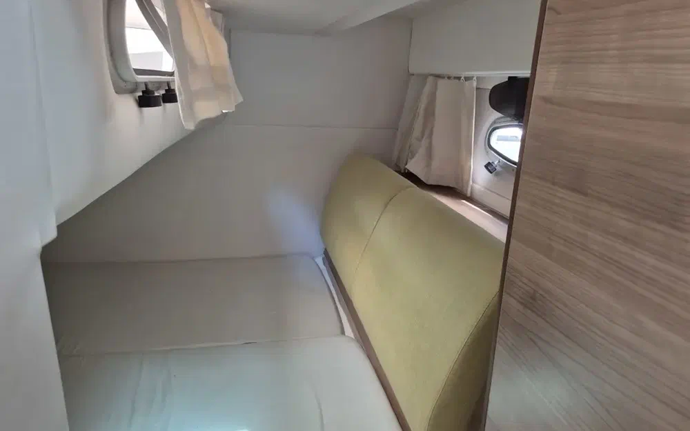 slider 32 Sealine SC 29