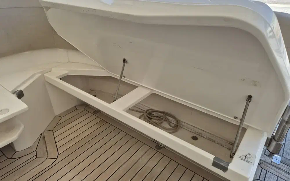 slider 4 Sealine SC 29