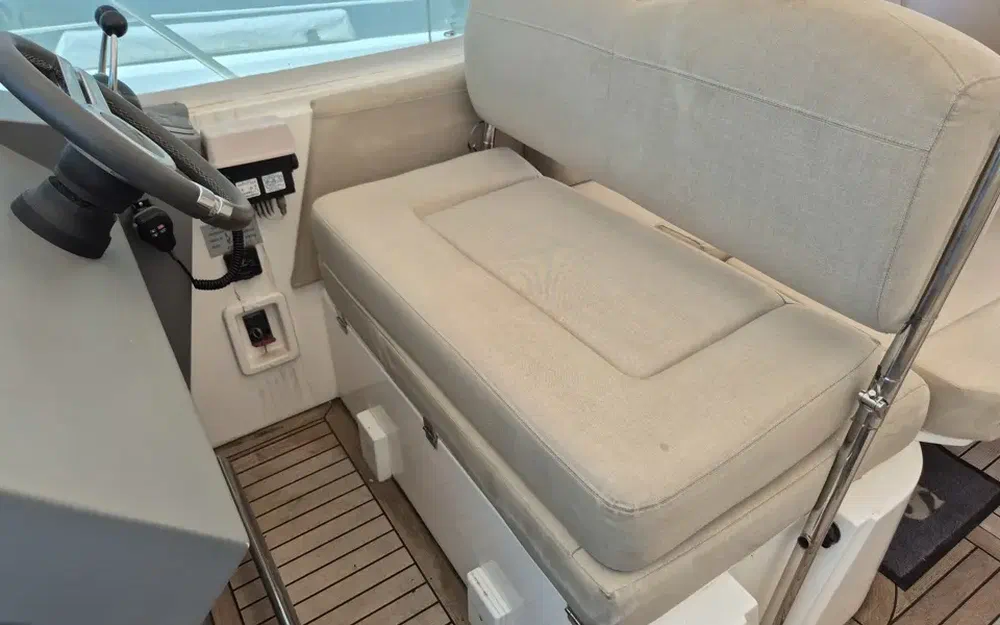 slider 60 Sealine SC 29