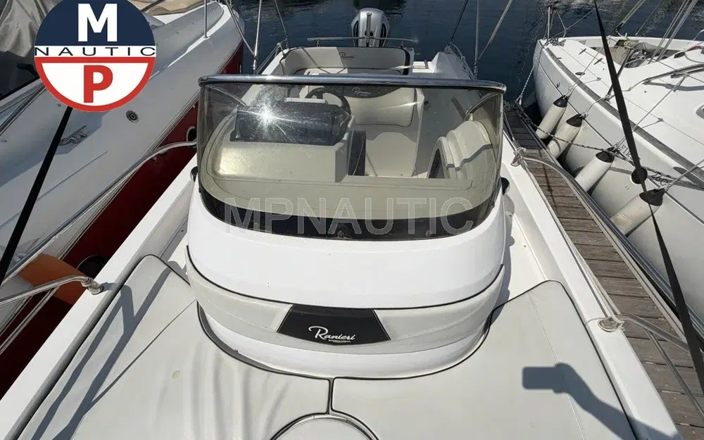 slider 3 Ranieri Shadow 26