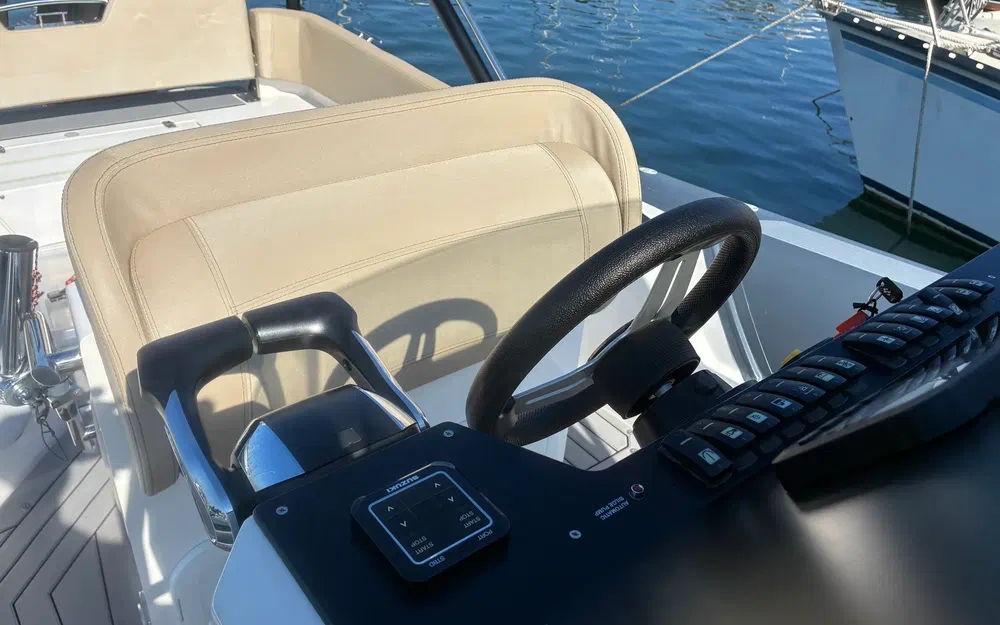 slider 4 MV Marine Mito 29