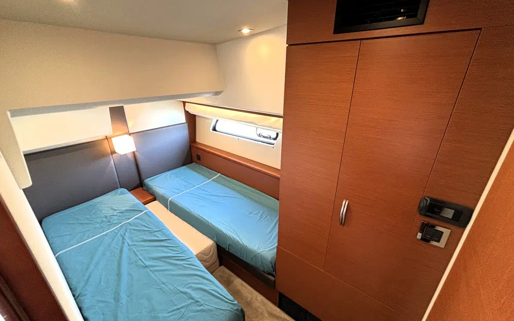 slider 38 Prestige Yachts 500 Fly