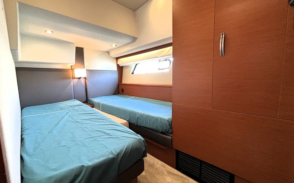 slider 39 Prestige Yachts 500 Fly