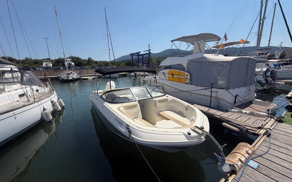 slider 25 Bayliner VR6 BOWRIDER OB