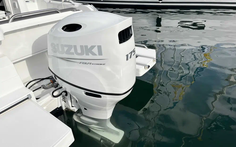 slider 12 Beneteau Antares 7 OB