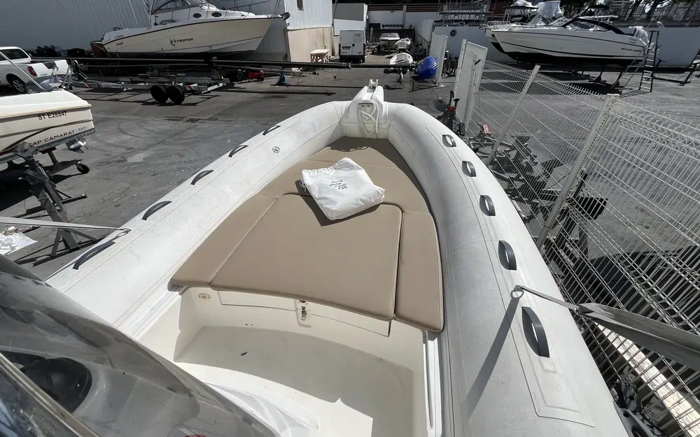 slider 2 Capelli Tempest 650