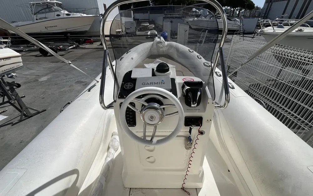 slider 3 Capelli Tempest 650