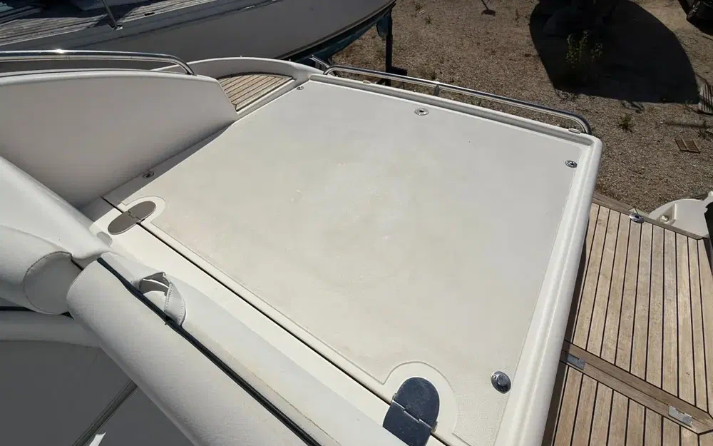 slider 18 Astondoa 40 Open