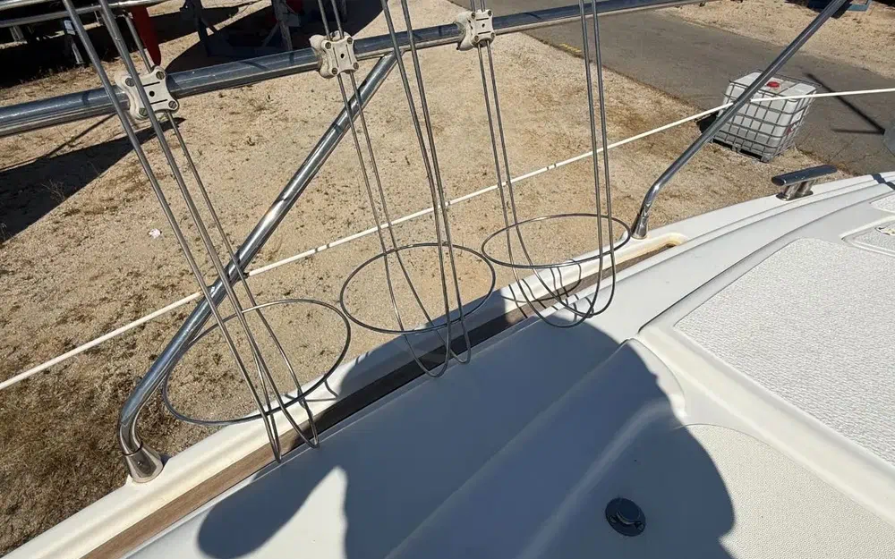 slider 26 Astondoa 40 Open