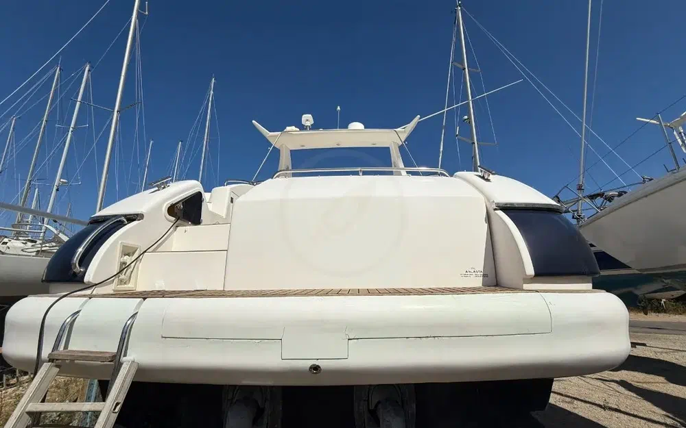 slider 5 Astondoa 40 Open