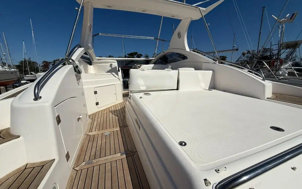 slider 8 Astondoa 40 Open