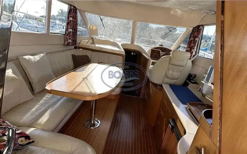 slider 2 Galeon 330