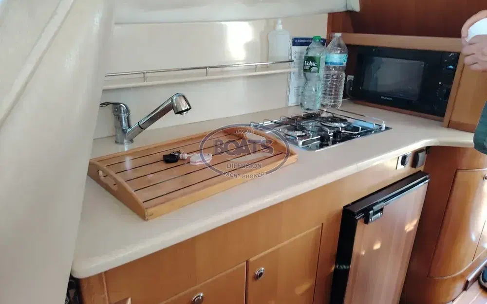 slider 4 Galeon 330