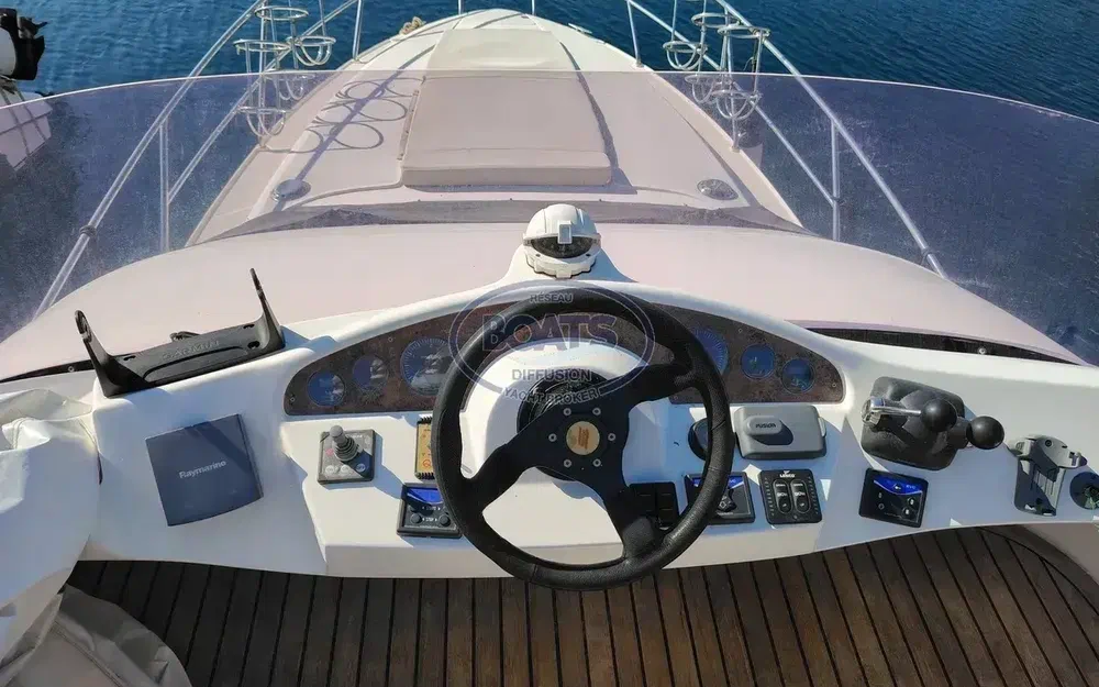 slider 8 Galeon 330