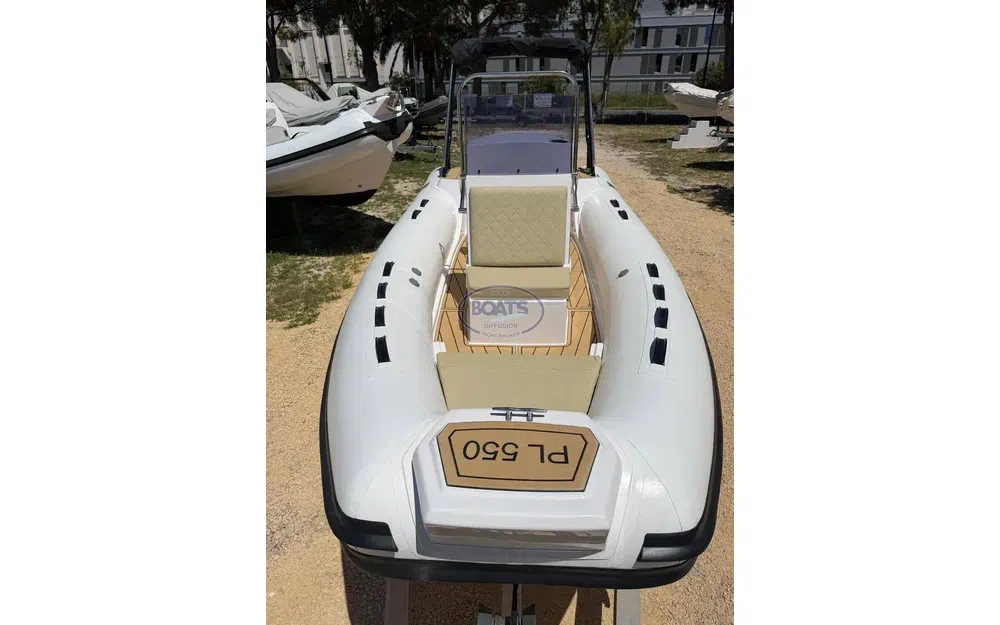 slider 5 Tiger Marine Pro Line 550