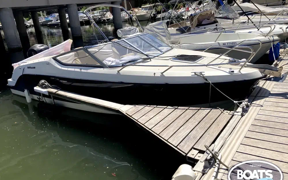 slider 0 Quicksilver Activ 645 Cabin