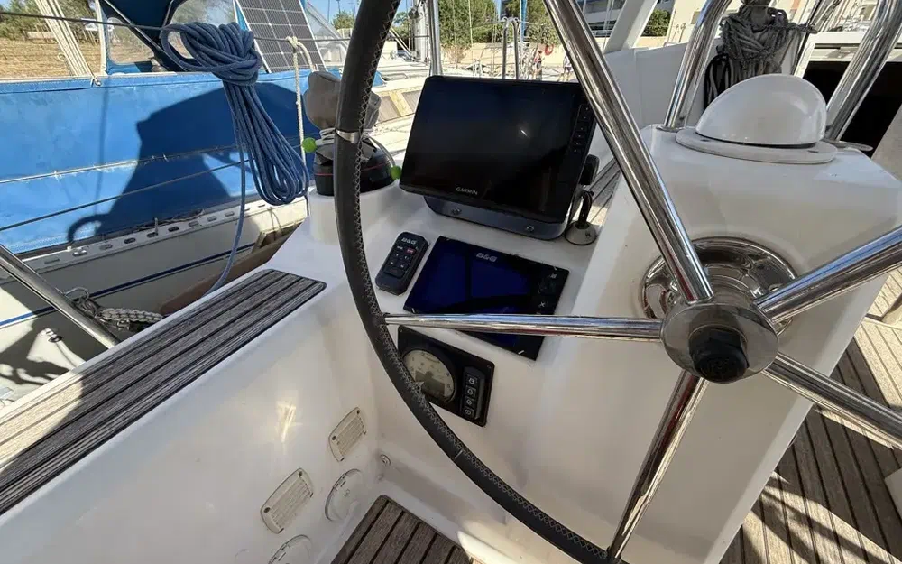 slider 14 Beneteau Oceanis 35