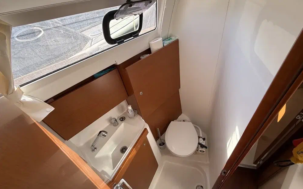 slider 26 Beneteau Oceanis 35
