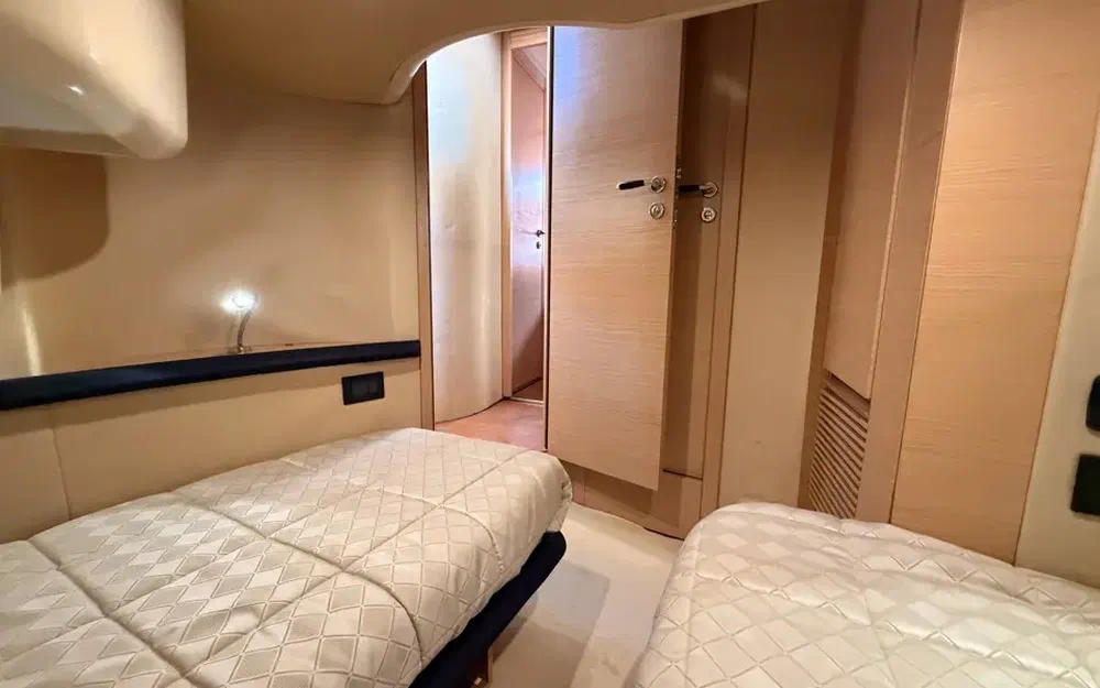 slider 35 Azimut 43 Fly