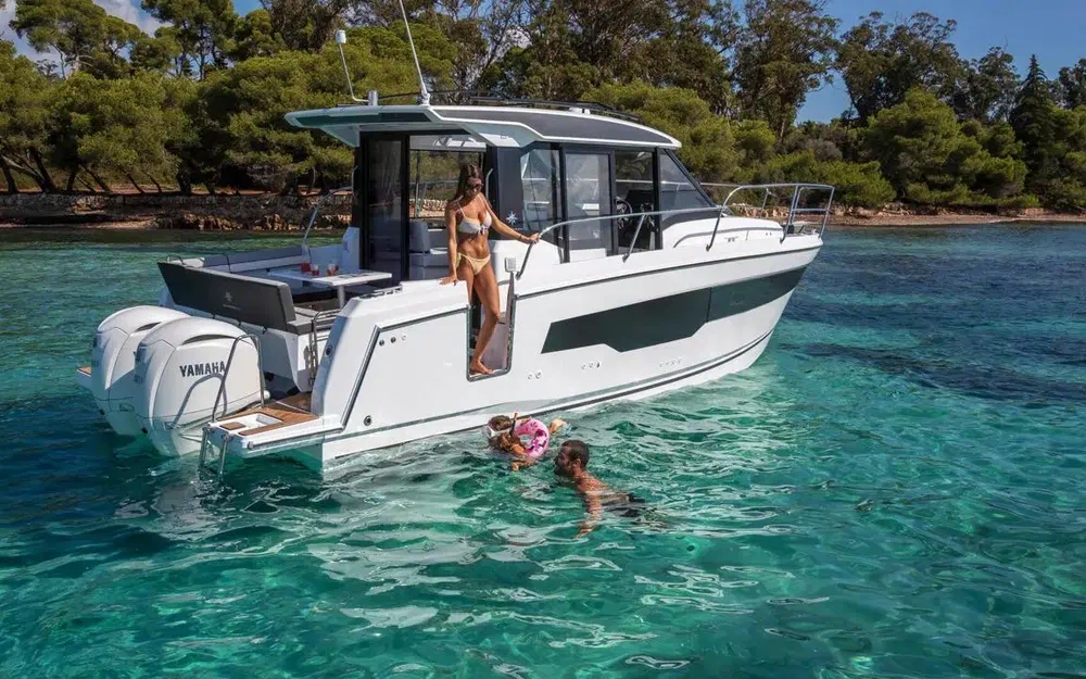 slider 8 Jeanneau Merry Fisher 895 Serie 2