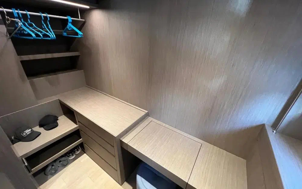 slider 22 Prestige Yachts M8