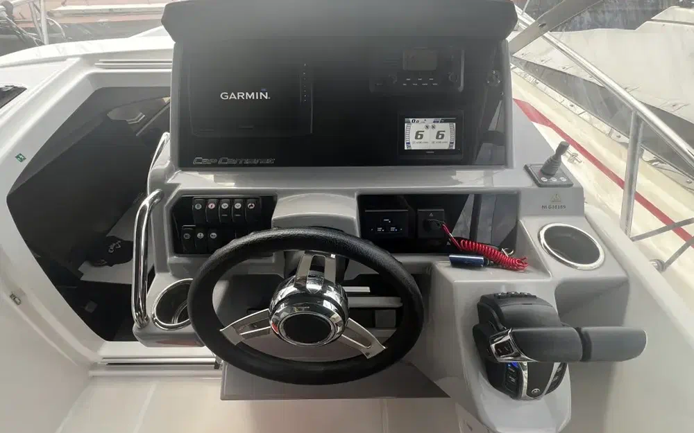 slider 6 Jeanneau Cap Camarat 9.0 WA
