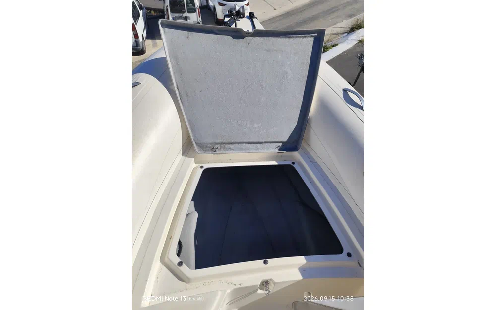 slider 37 Capelli Tempest 570