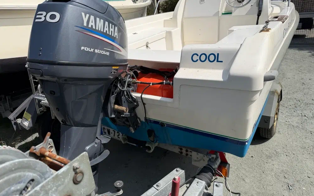 slider 4 B2 Marine 450 WA