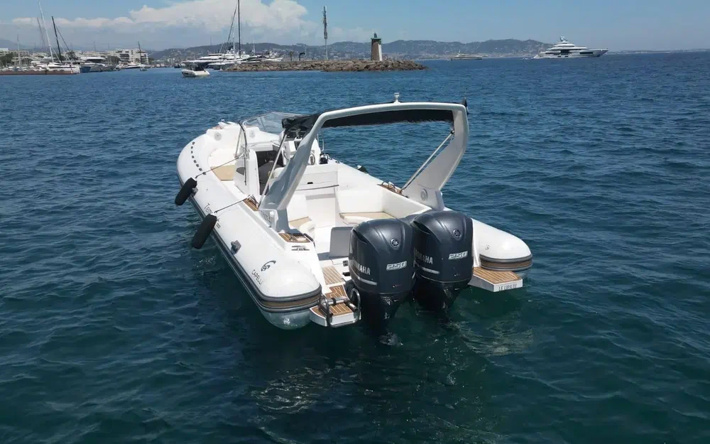 slider 13 Capelli Tempest 1000
