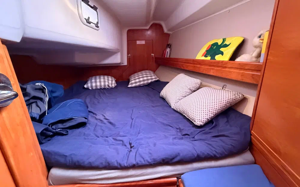 slider 5 Bavaria 34 Cruiser
