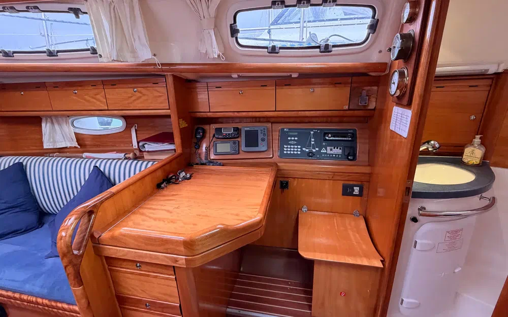 slider 8 Bavaria 34 Cruiser