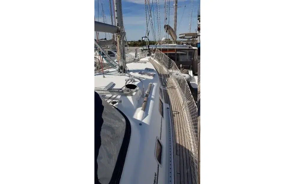 slider 3 Beneteau Oceanis 423 Performance