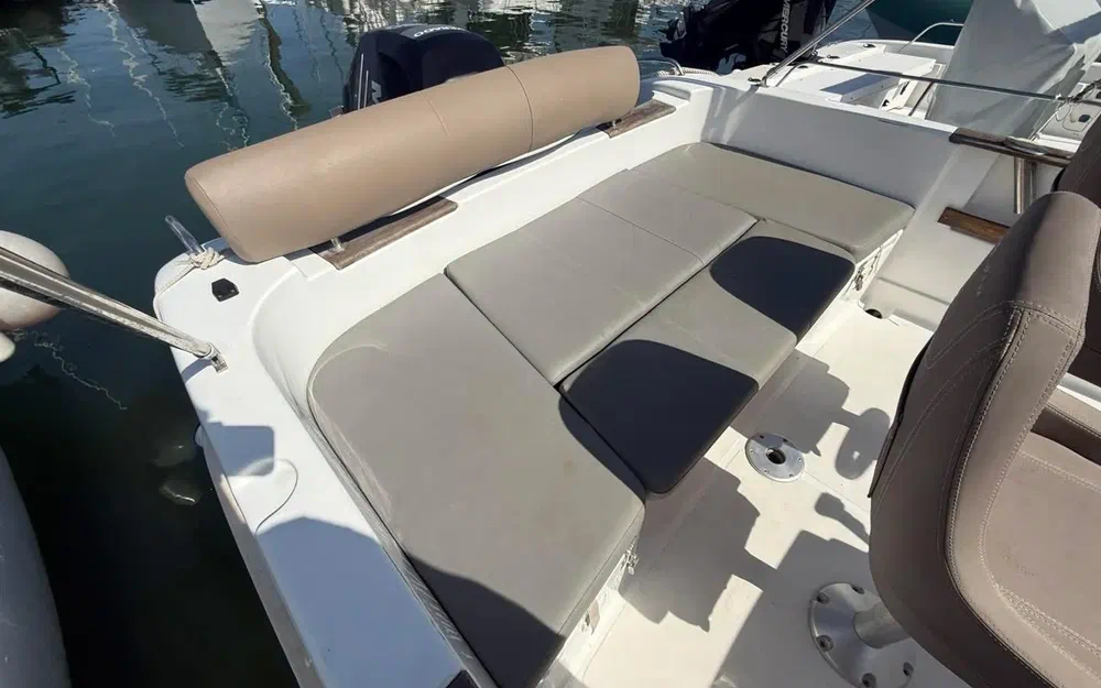 slider 6 B2 Marine Cap Ferret 652 Open