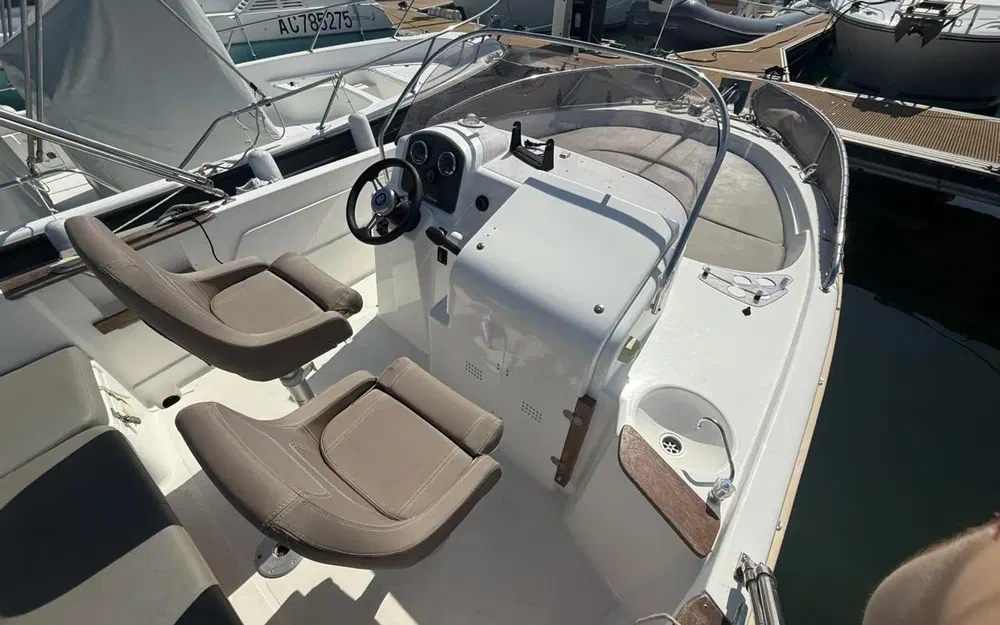 slider 7 B2 Marine Cap Ferret 652 Open