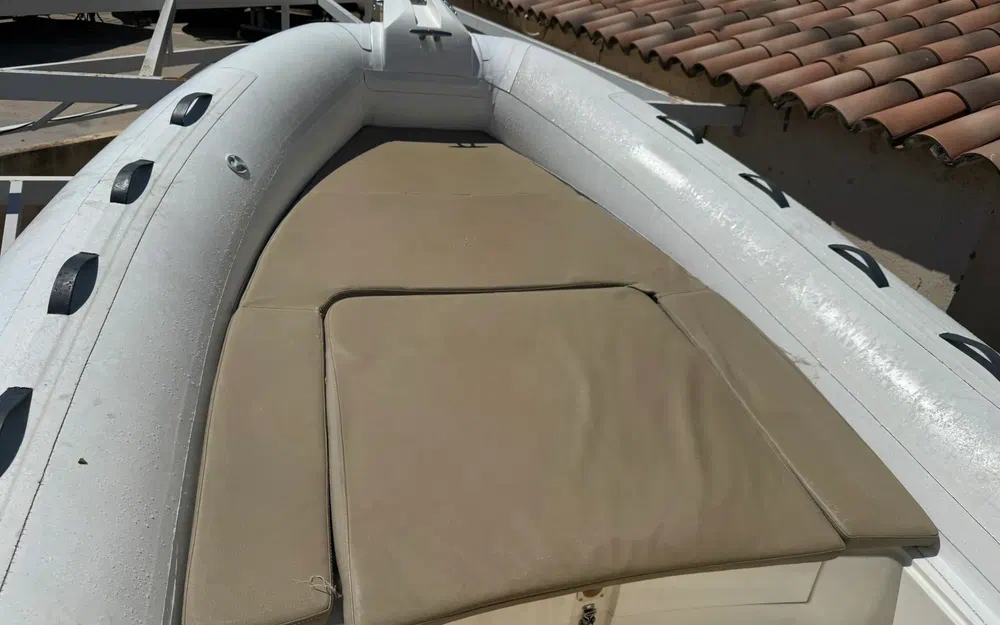 slider 5 Capelli Tempest 650 Luxe