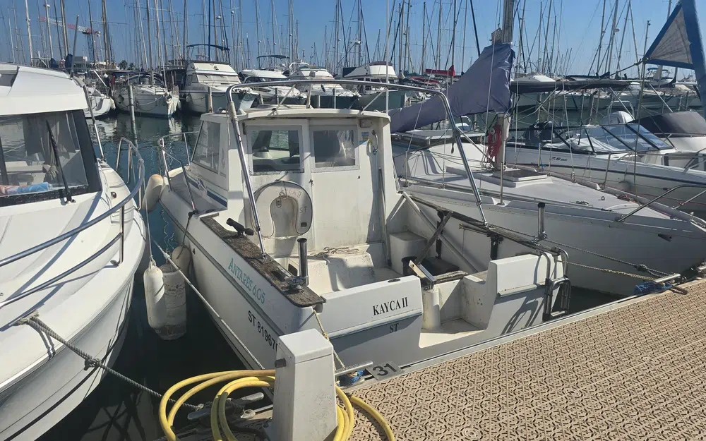 slider 0 Beneteau Antares 605