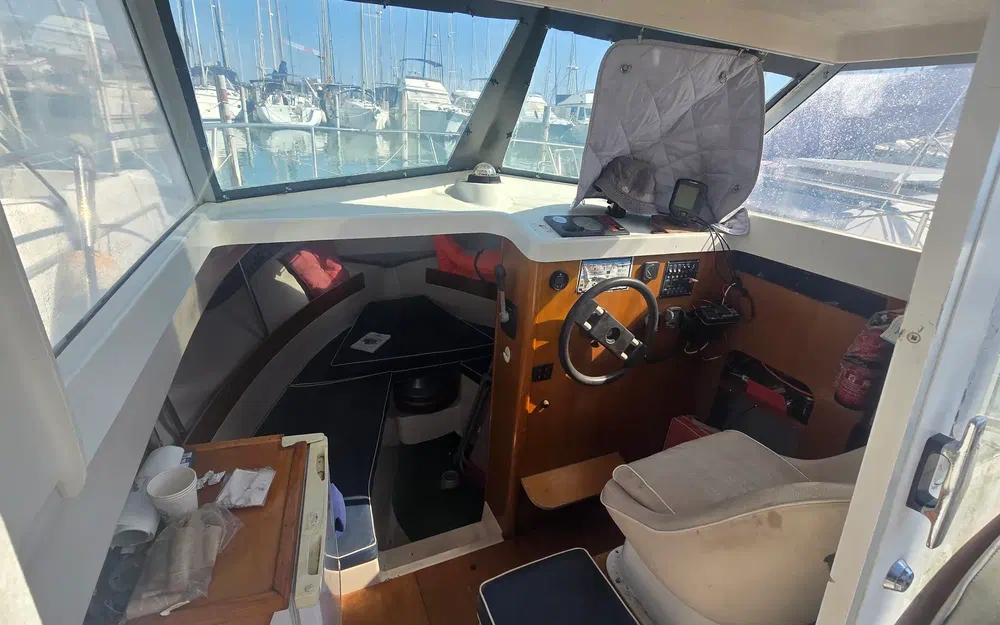 slider 7 Beneteau Antares 605