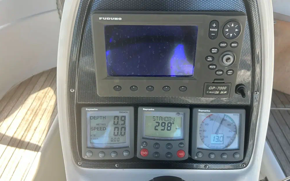 slider 7 Bavaria 30 Cruiser