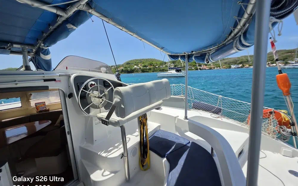 slider 12 Fountaine Pajot Lavezzi 40
