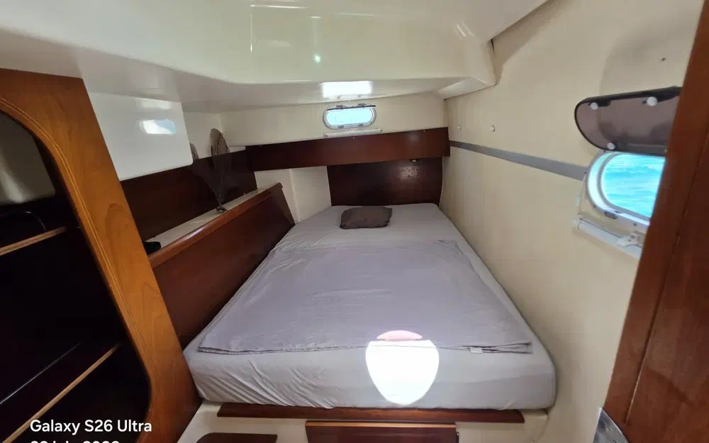 slider 18 Fountaine Pajot Lavezzi 40
